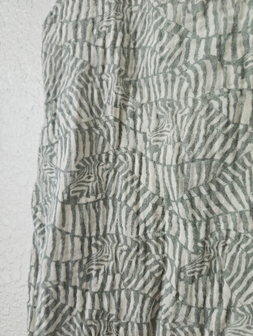 apple park 100% organic cotton zebra snap romper gauze summer 6 - 12 months